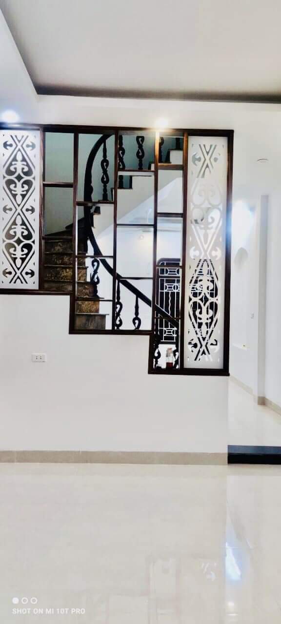 Chủ Bán gấp nhà mới xây đường Chiến Thắng Hà Đông diện tích 40 m2 x4 tầng