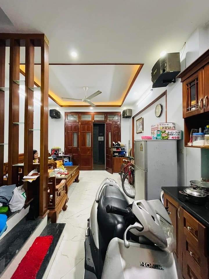 HOÀNG MAI NHÀ ĐẸP - 5 TẦNG Ở NGAY - NGÕ 3 GÁC.