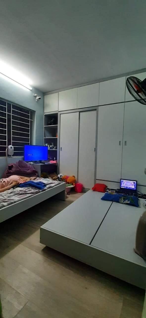 Lô Góc Siêu hiến Quan Nhân, Thanh Xuân, 69m, Mặt tiền 8m, giá 7.3 tỷ.