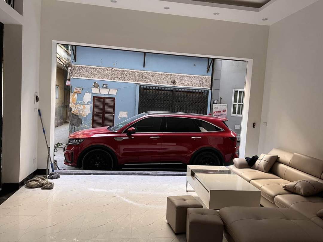 PHÂN LÔ Ô TÔ KINH DOANH - LÔ GÓC - NGÕ THÔNG NHÀ ĐẸP - FULL NỘI THẤT - ĐỦ CÔNG NĂNG