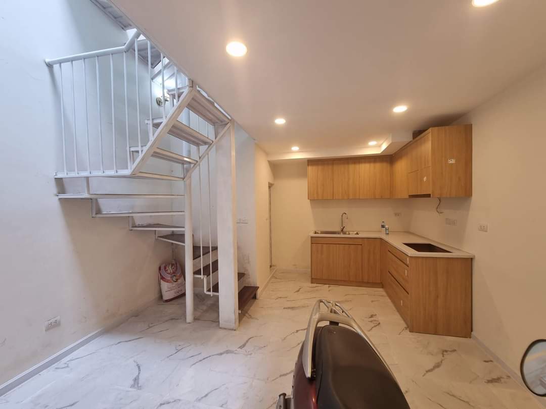 NHỈNH 1 Tỷ - GẦN PHỐ - SỔ ĐỎ CHÍNH CHỦ - VUÔNG VẮN - NỞ HẬU - QUẬN HBT