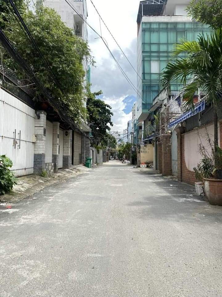 Bán nhà ngộp HXH Bùi Đình Túy F24 Bình Thạnh. Diện tích 132m2. Giá nhỉnh 13 tỷ