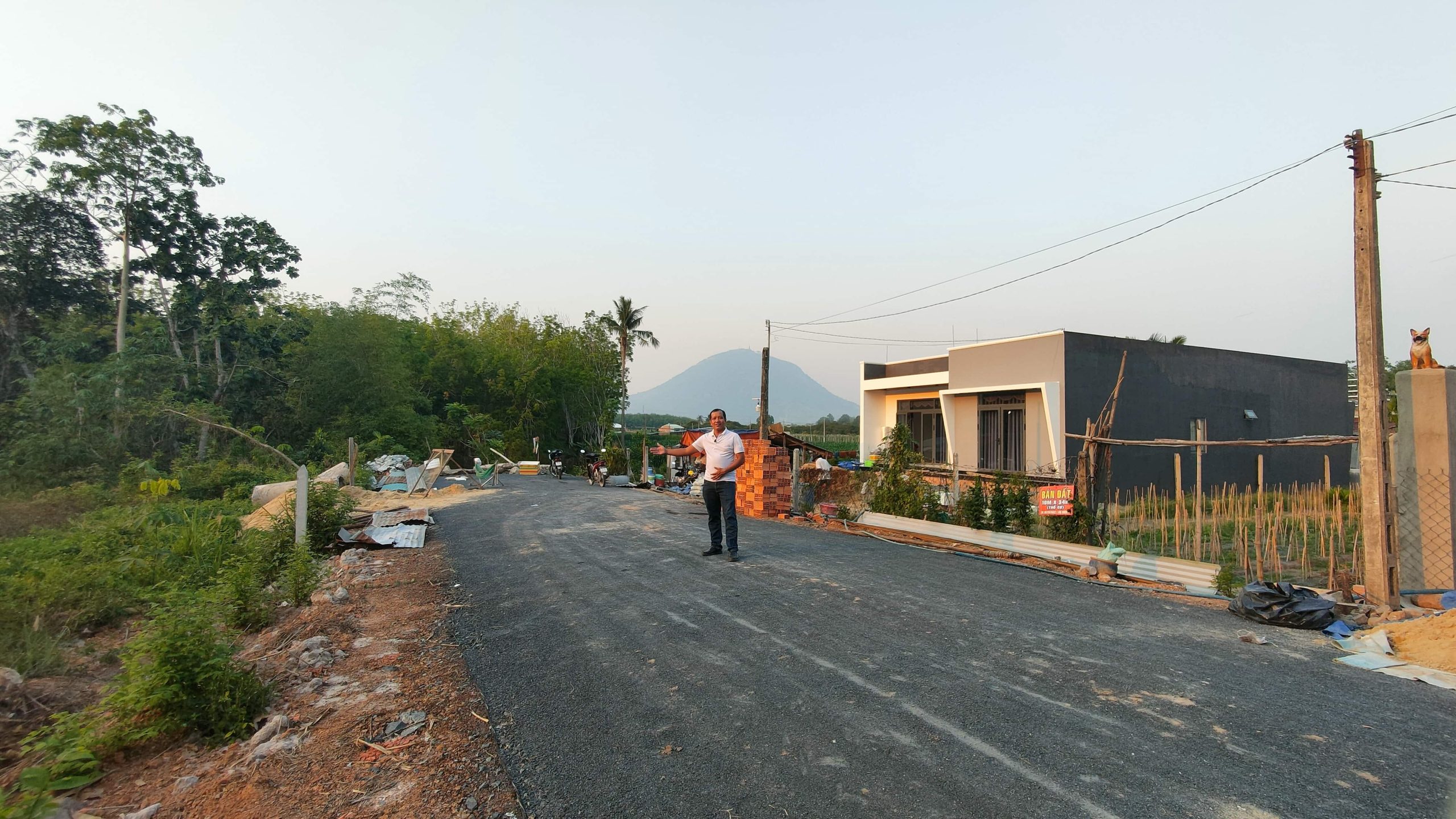 Chỉ 175 triệu/m nắm giữ Ngay Đất Sát nội khu TPTN Mua Bán BDS Tây Ninh 402D