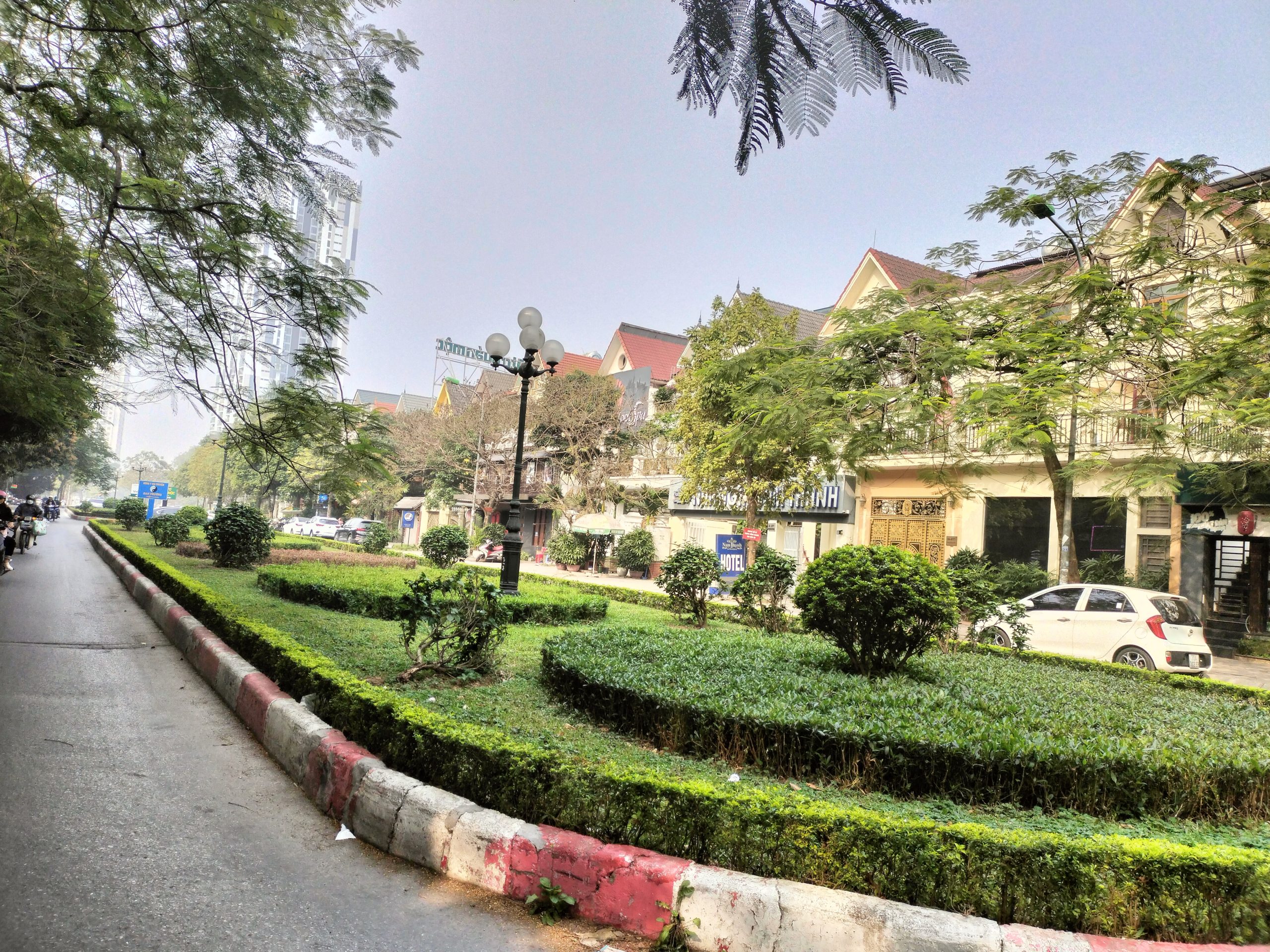 Bán BIỆT THỰ KĐT Văn Quán Hà Đông. Diện tích 210m2, 4 tầng, mặt tiền 10m. Mặt đường đôi, kinh doanh văn phòng, nhà hàng, ngân hàng, gần hồ, 53 tỷ