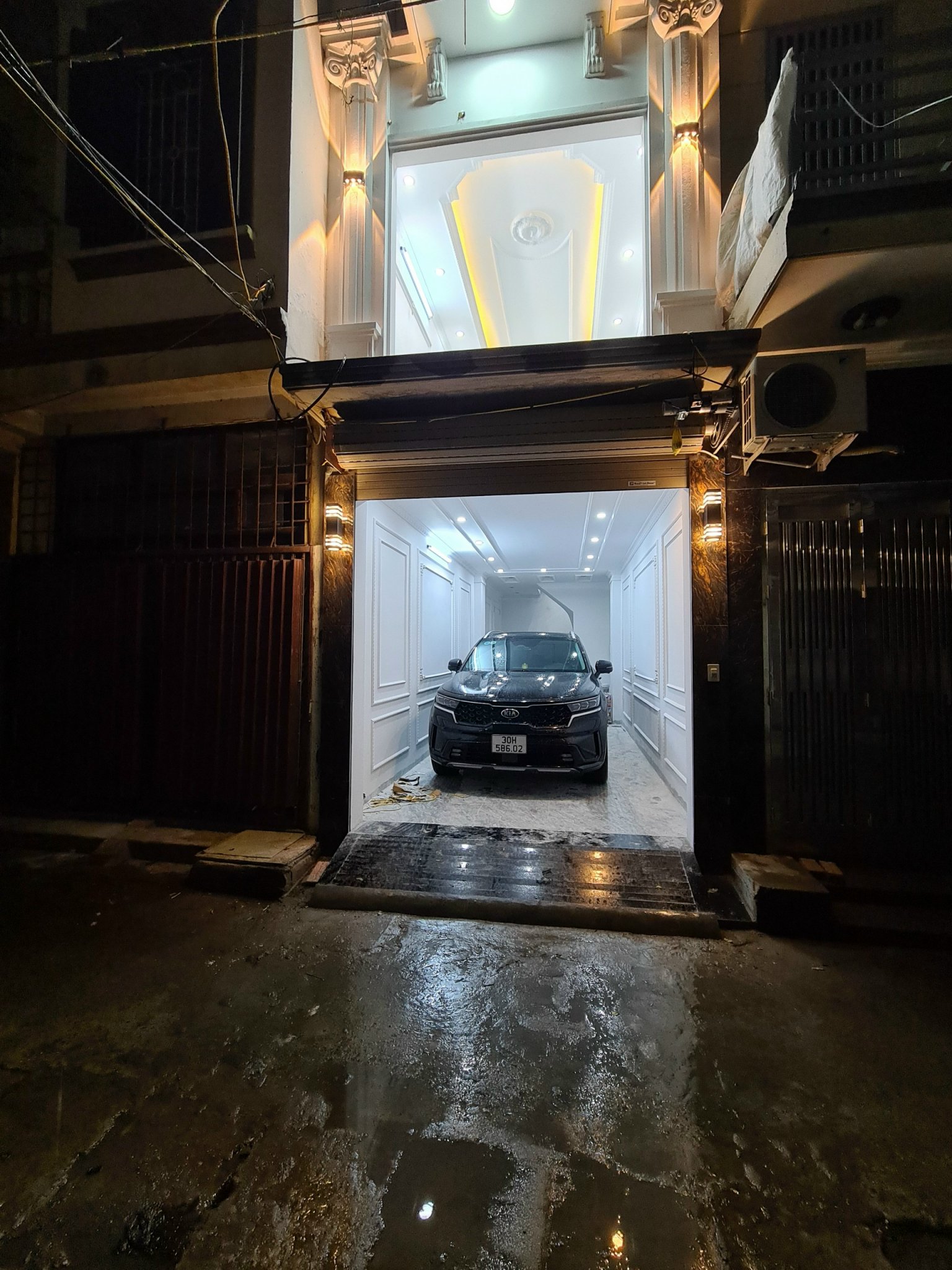 Bán nhà yên xá 36m2x6 tầng,mặt tiền 3,2m ô tô tránh,kinh doanh tấp nập chỉ hơn 6 tỷ