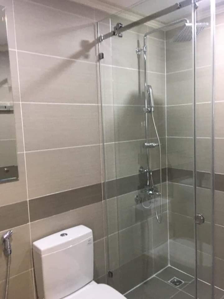 Chính chủ cần bán căn hộ chung cư Charmington Là Pointe, Đường Cao Thắng, P.12, Q.10.