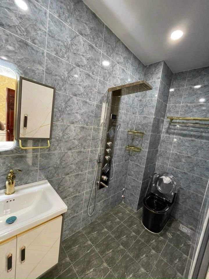 Chính chủ kẹt tiền cần bán nhà Đường Bình Lợi, Phường 28, Bình Thạnh, Hồ Chí Minh.