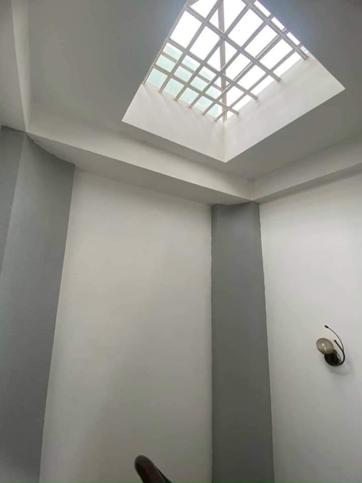 Chính chủ kẹt tiền bán gấp nhà Đường Bùi Huy Bích, Phường 12, Q.10