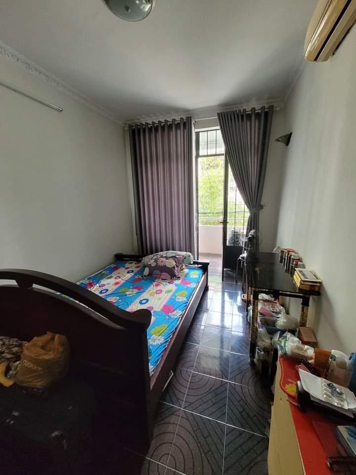 Chính chủ kẹt tiền bán gấp nhà Đường Bà Hạt, Phường 13, Quận 10, Hồ Chí Minh