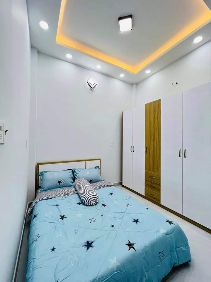 Chính chủ bán Đường Nguyễn Tất Thành, Phường 09, Phú Nhuận, Hồ Chí Minh