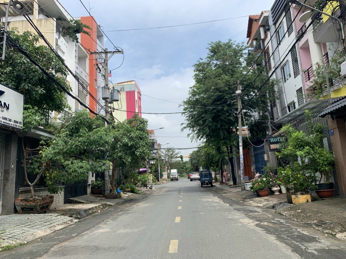 Bán Nhà MẶT TIỀN HẺM 12M Thông Nguyễn Oanh, P.6 _ 4m x 20m, 4 Tấm