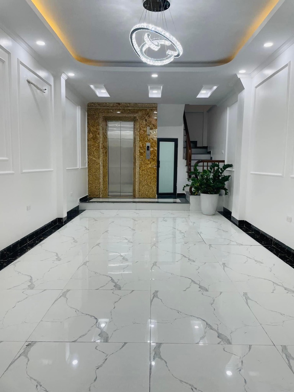 CHÍNH CHỦ BÁN NHÀ PHỐ NHÂN HOA KINH DOANH VĂN PHÒNG TUYỆT ĐỈNH ĐI LẠI THUẬN TIỆN