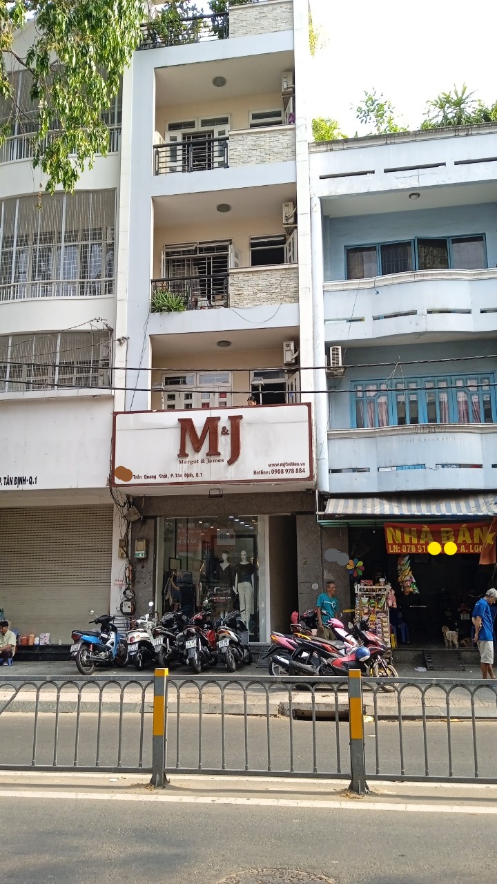 Cho thuê nhà MT Trần Quang Khải, Q.1, DT: 4x11m, 5 tầng, giá chỉ 60 triệu.