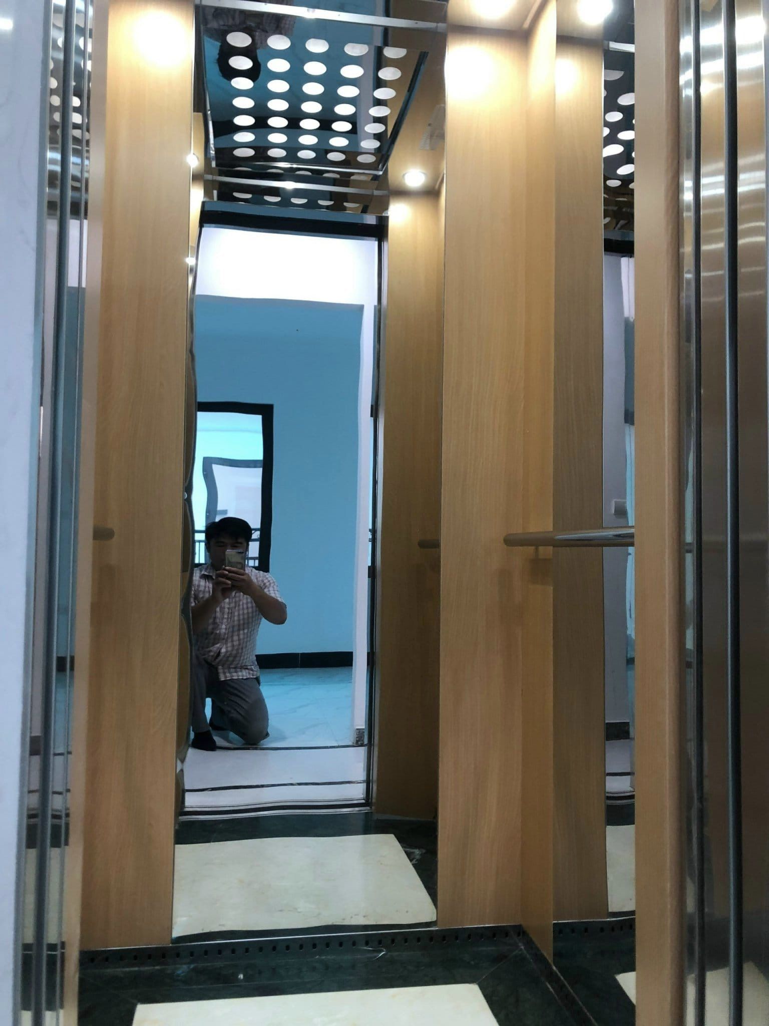 BÁN NHÀ PHỐ KIM NGƯU, S 41M x 5 TẦNG, THANG MÁY, Ô TÔ TRÁNH CÁCH 10M, CĂN GÓC 2 THOÁNG, GIÁ CHỈ 6 TỶ