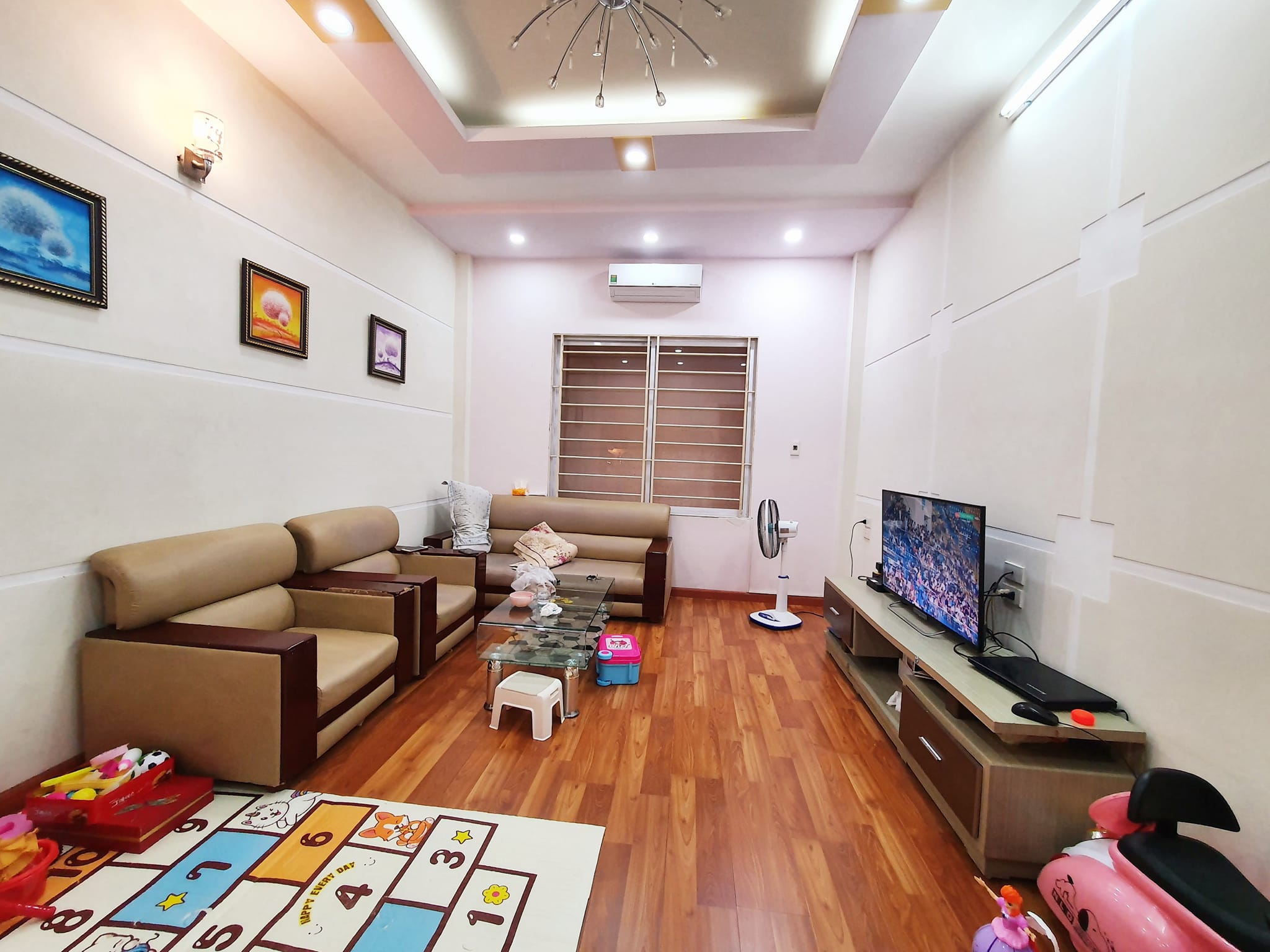 LẠC LONG QUÂN 52m2 x 5T OTO ĐỖ CỬA, KD, VIEW HỒ TÂY, DÒNG TIỀN 540TR/NĂM 9,1 TỶ.