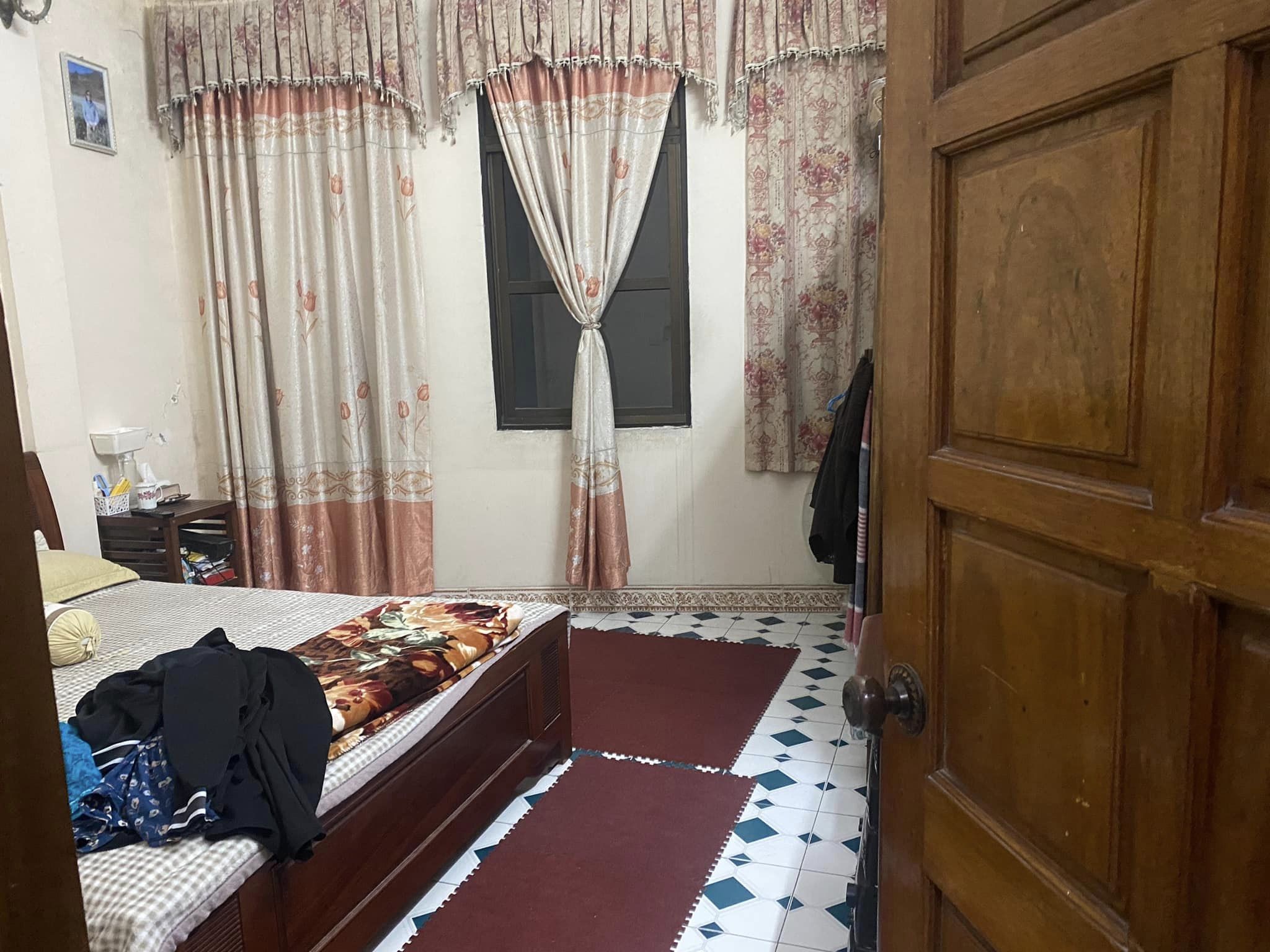 Nhà mặt ngõ Gốc Đề, gần mặt phố Minh Khai, 42m2, MT 4.5m, giá 15 tỷ