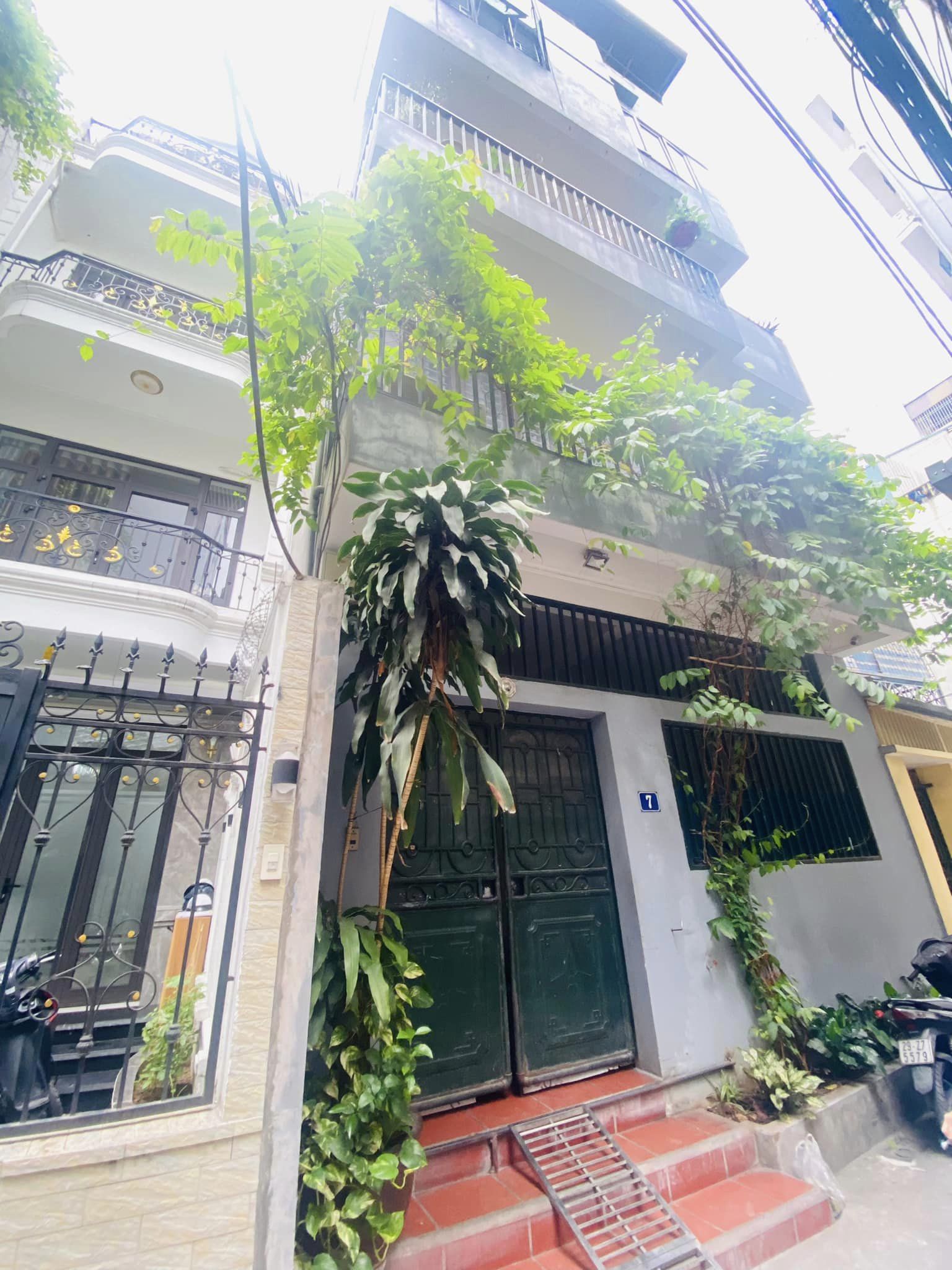 Bán nhà 11.5 tỷ 106m2 phố Xã Đàn xây 5 tầng mặt tiền 6.3m kinh doanh quận Đống Đa