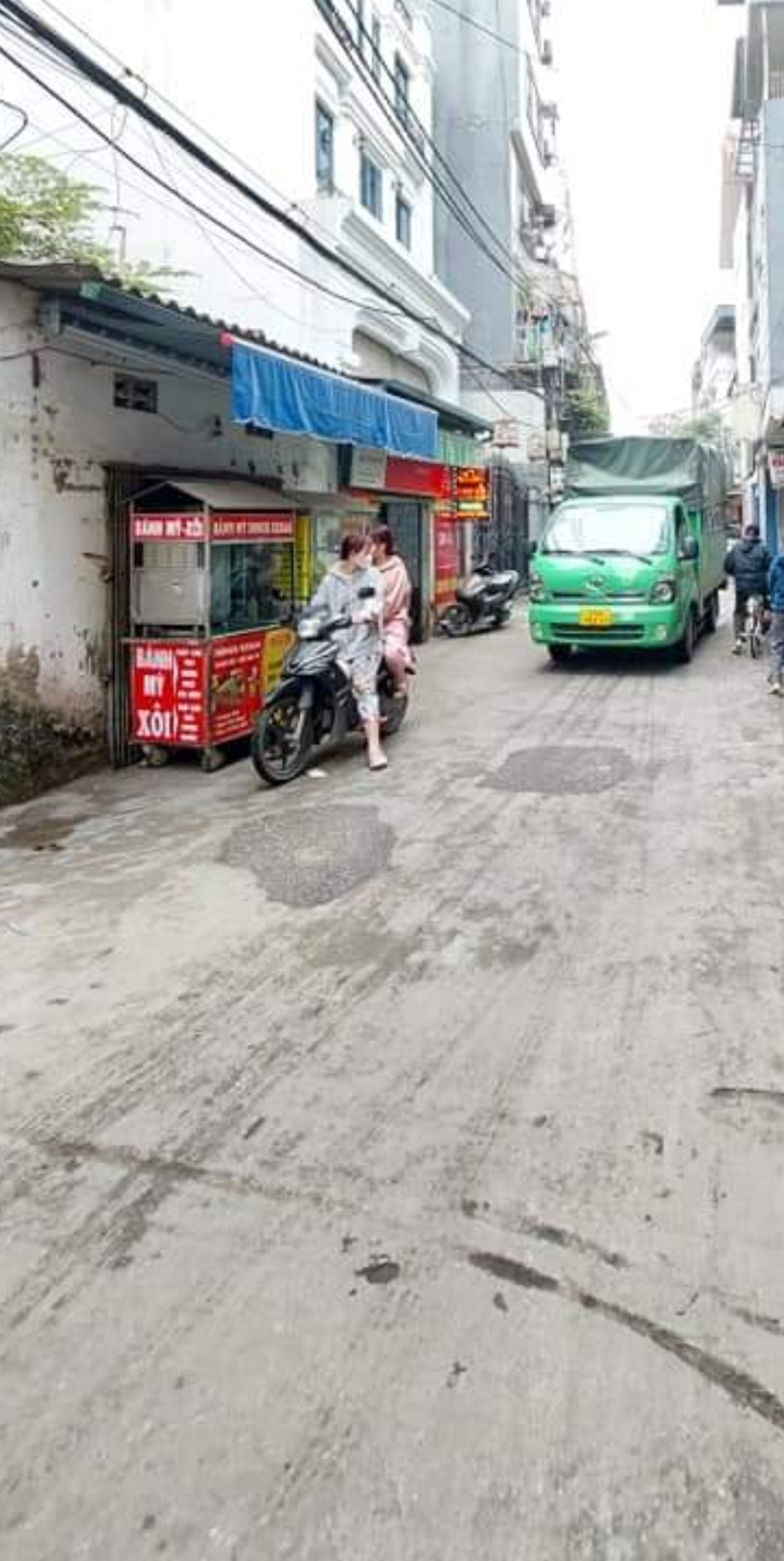 Bán Đất Thổ Cư Mặt Tiền 10m Phố Phạm Văn Đồng Bắc Từ Liêm DT 180m2 Giá 35 Tỷ Kinh Doanh Xây Tòa Văn Phòng