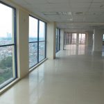  653m2 - 3