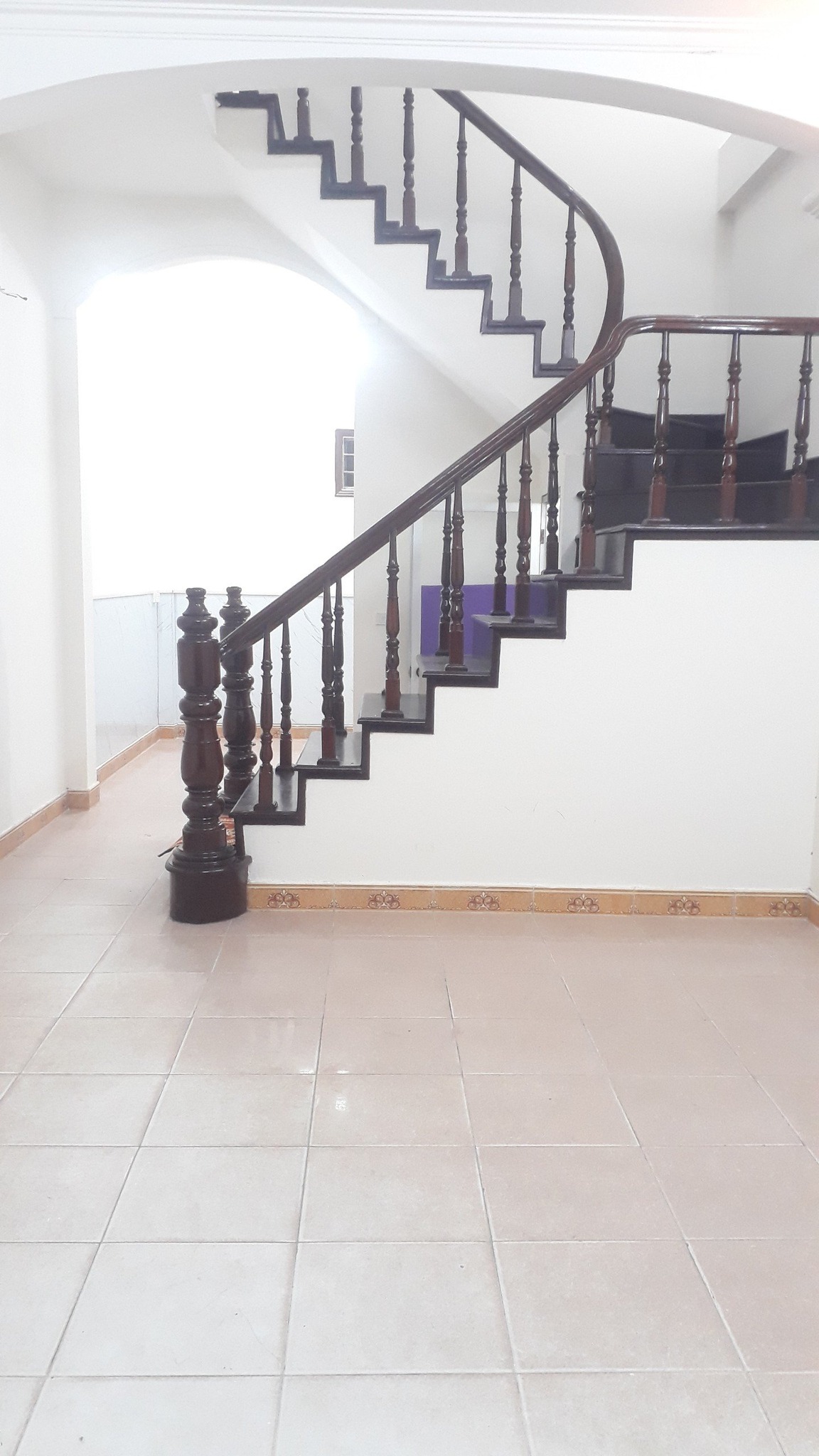 Bán nhà Khương Trung, Thanh Xuân vị trí gần Hồ , cách 10m ra ôtô tránh 38m2 x 4 tầng 4.2 tỷ