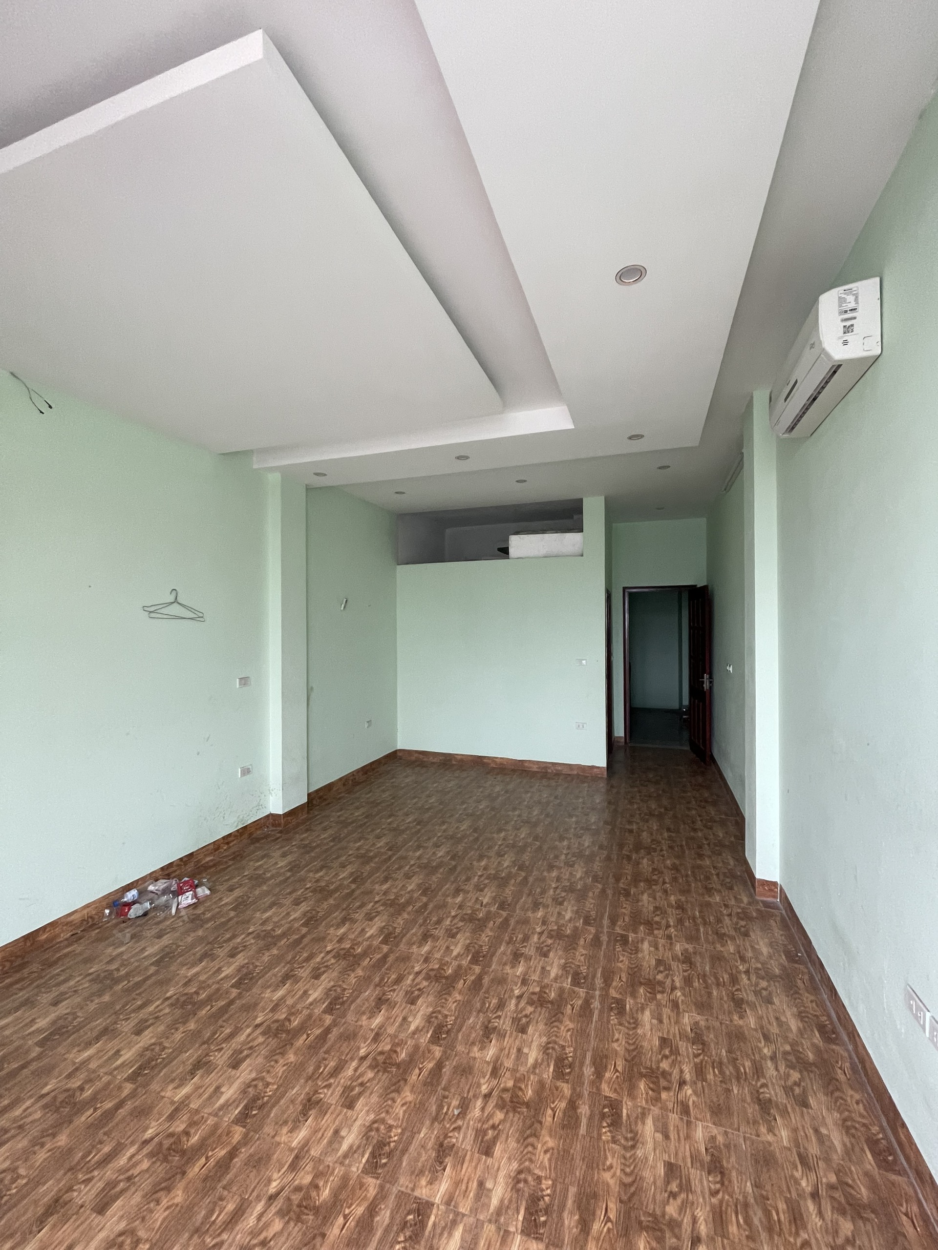 Chính chủ cần cho thuê mặt bằng tầng 3 tại Liền kề 27 đối diện ngõ 48 Lê Trọng Tấn, Hà Đông, Hà Nội.