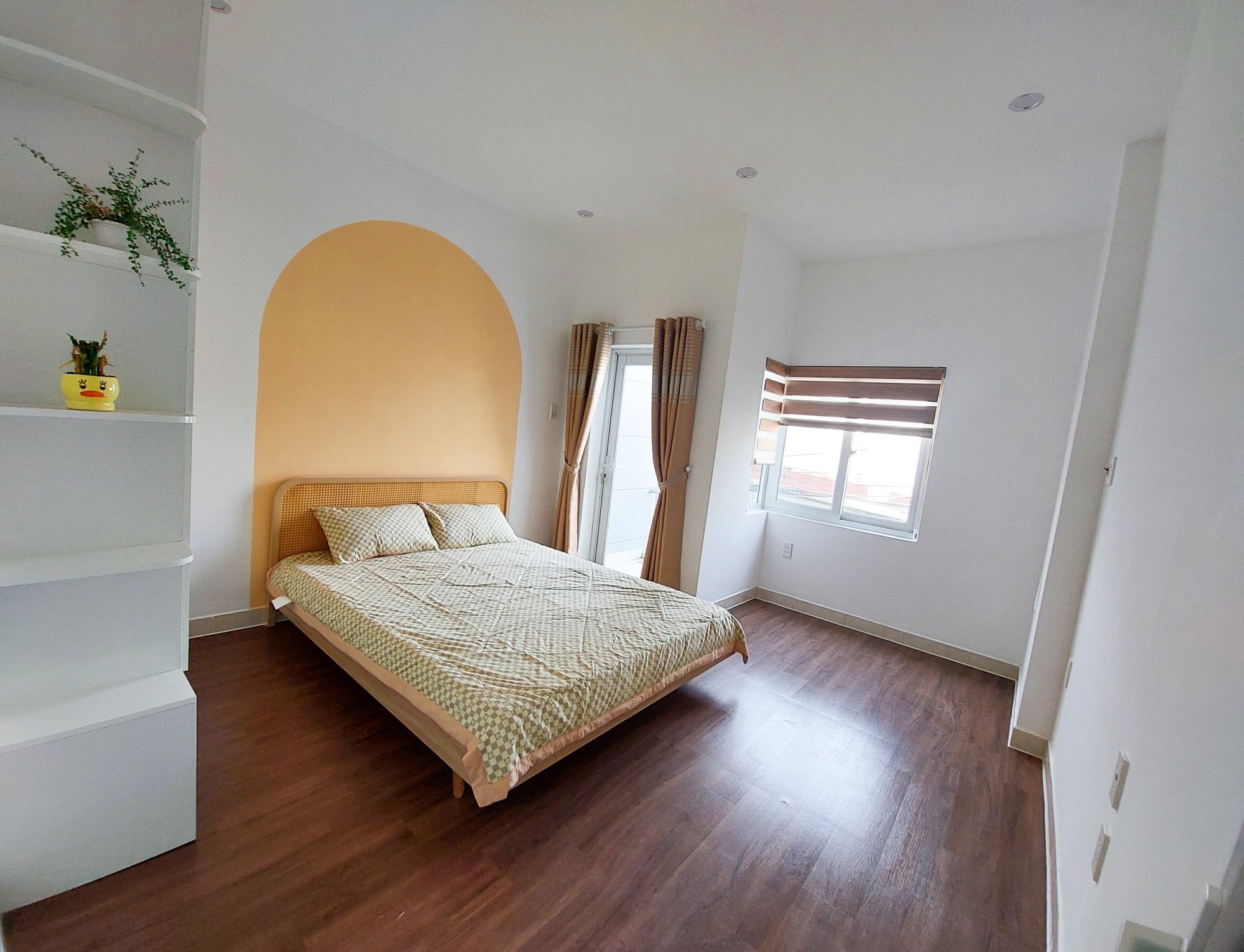 Bán nhà đường Hà Huy Tập, Quận Thanh Khê, 3 tầng, DT 42 m2, đường Ô tô đỗ. Gần Hồ Tình Yêu. Chỉ 3,55 tỷ