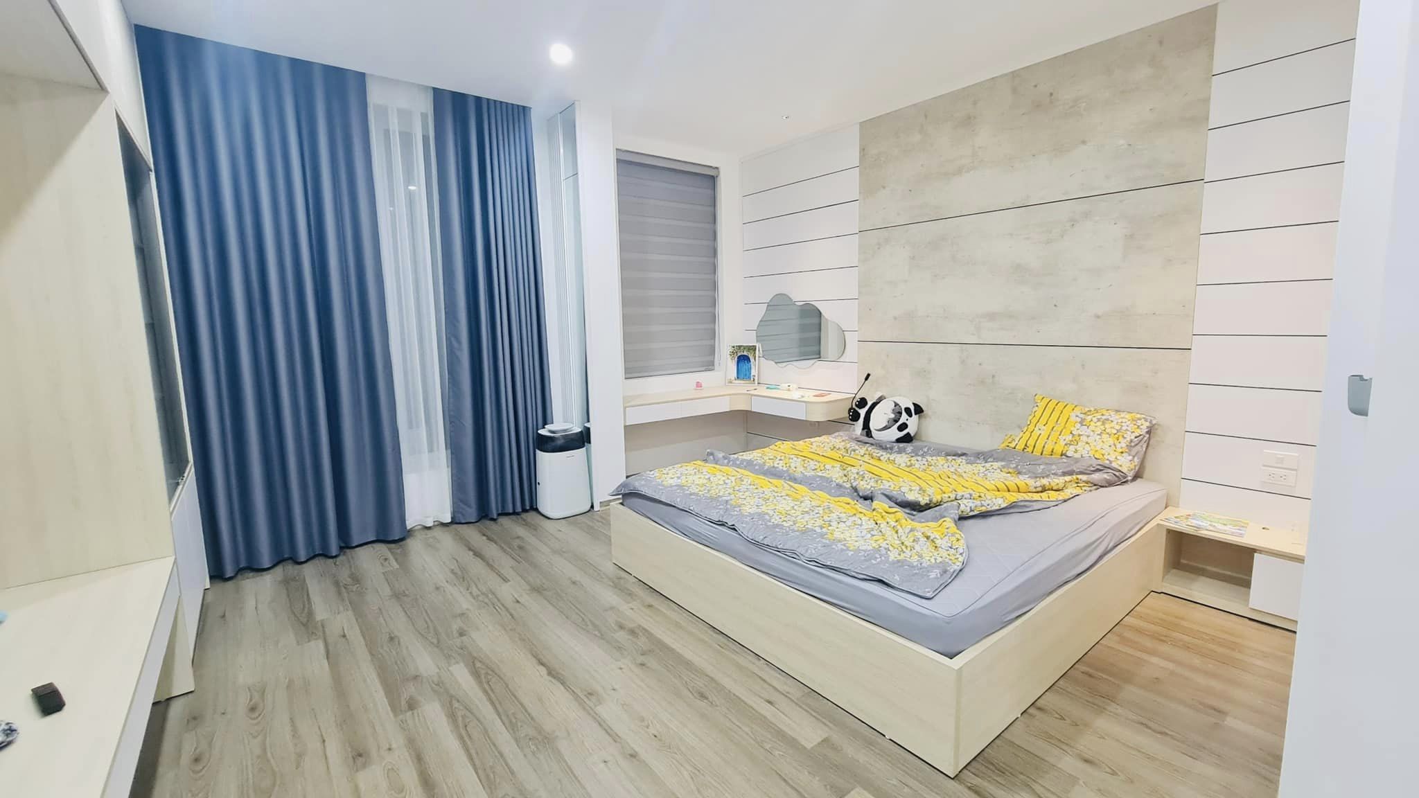 BÁN NHÀ ĐỘI NHÂN 8.45 TỶ 40m2 x Mặt Tiền 5.2m – OTO ĐỖ CỬA – NGÕ THÔNG – THANG MÁY – 2 THOÁNG – GẦN PHỐ