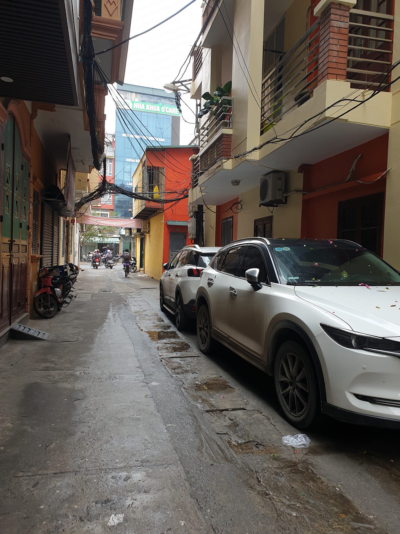 BÁN NHÀ NGUYỄN KHANG 12.95 TỶ 45M2 x Mặt tiền 8m – LÔ GÓC – GẦN PHỐ - OTO ĐỖ CỬA – DÒNG TIỀN