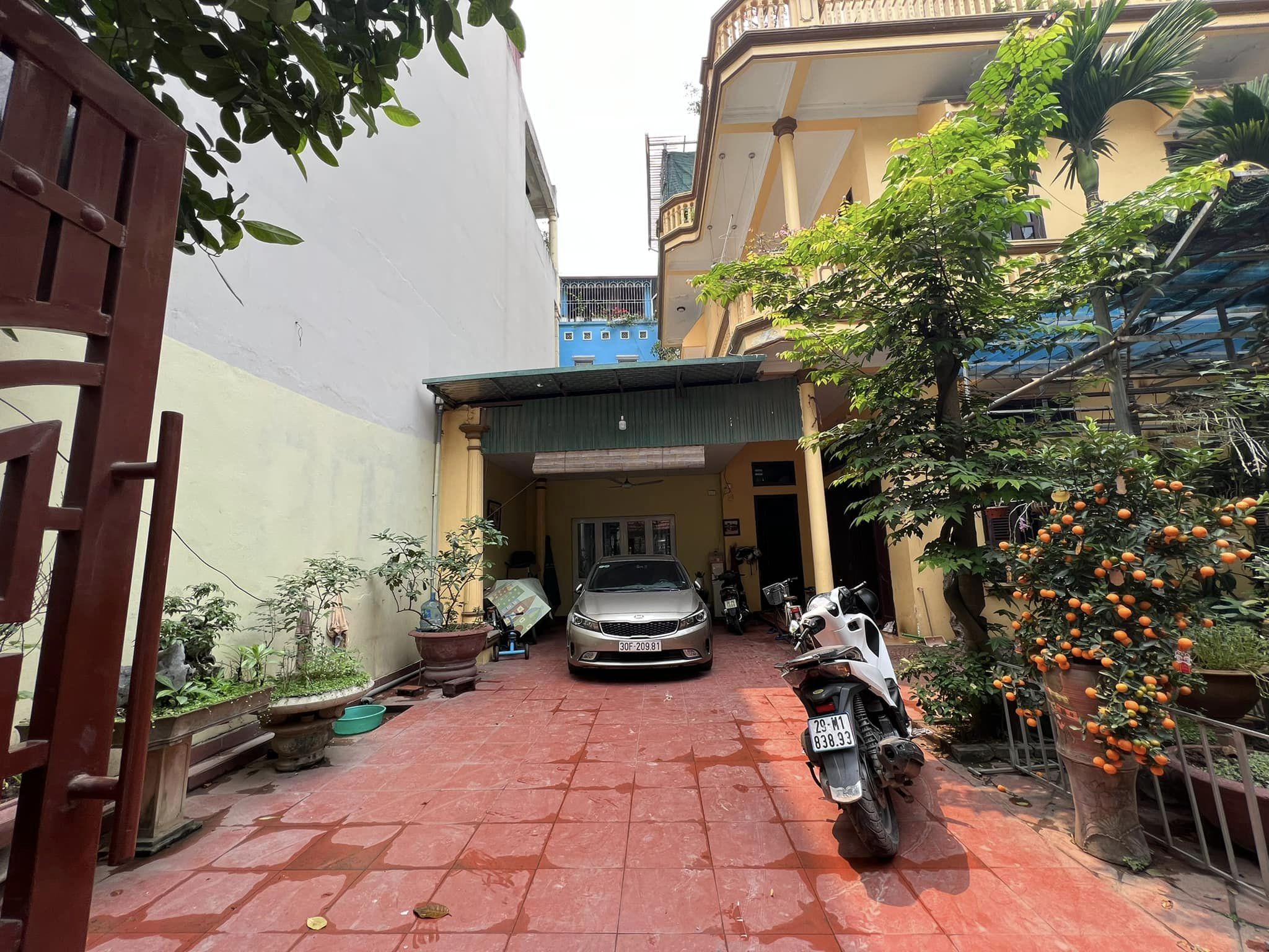 Bán nhà phân lô, LẠC LONG QUÂN, TÂY HỒ, 80m, MT 5M, Ô TÔ vào nhà, giá 12 tỷ 5.