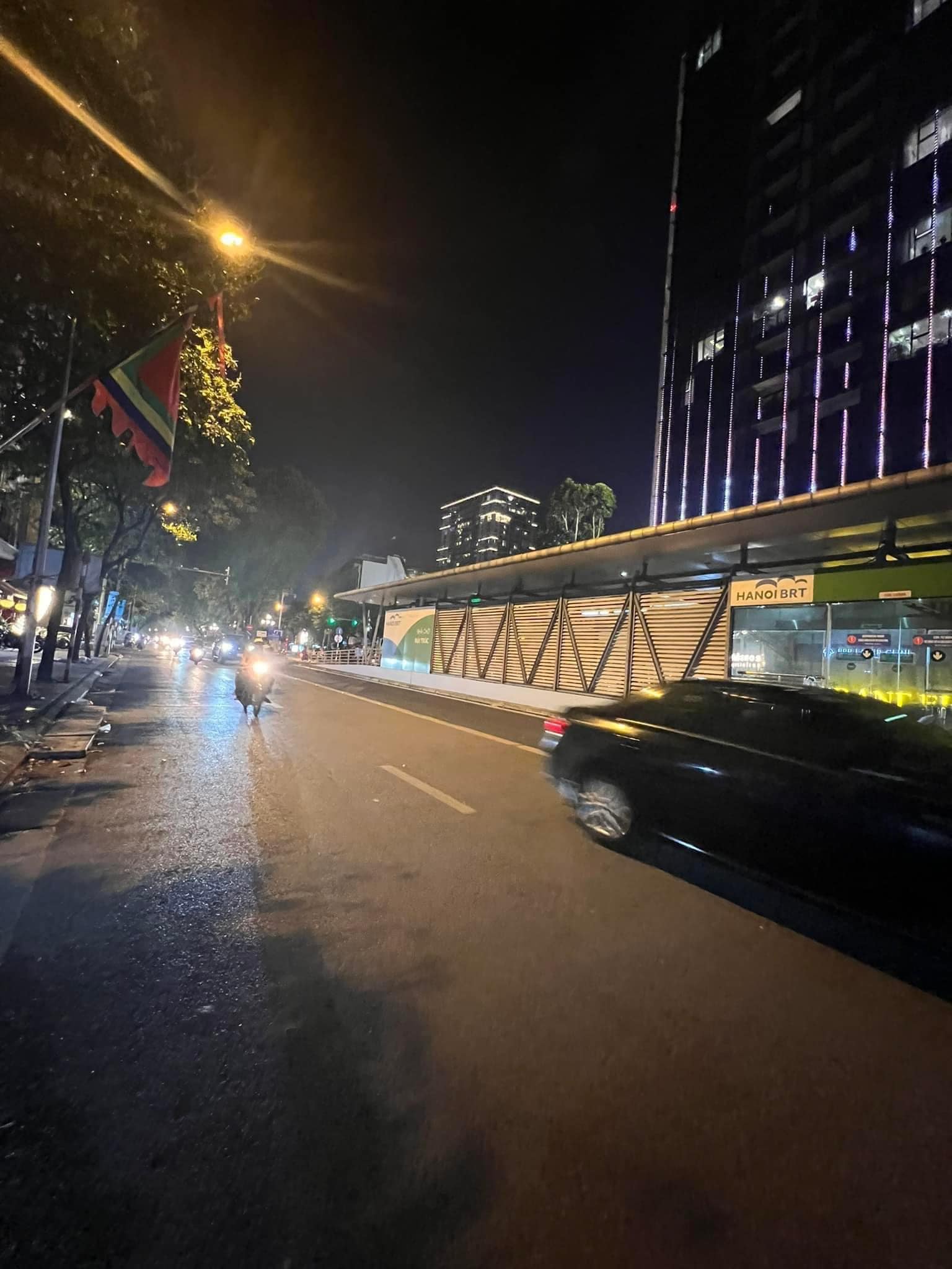 Bán nhà Giảng Võ, Đống Đa, 80m, Cấp 4, giá 5 tỷ 8.