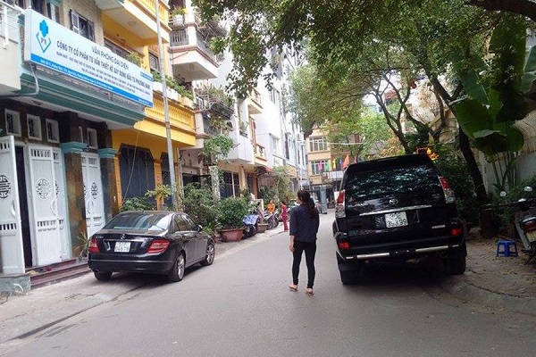 Bán Đất ngõ ô-tô Hoàng Cầu, 150m2 nở hậu. LH: Địa Thủy Sư Trần Thọ