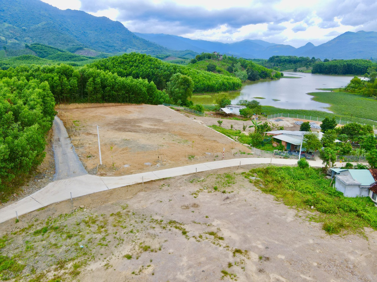 Bán đất thổ cư Diên Lâm - Diên Khánh gần hồ Đá Mài