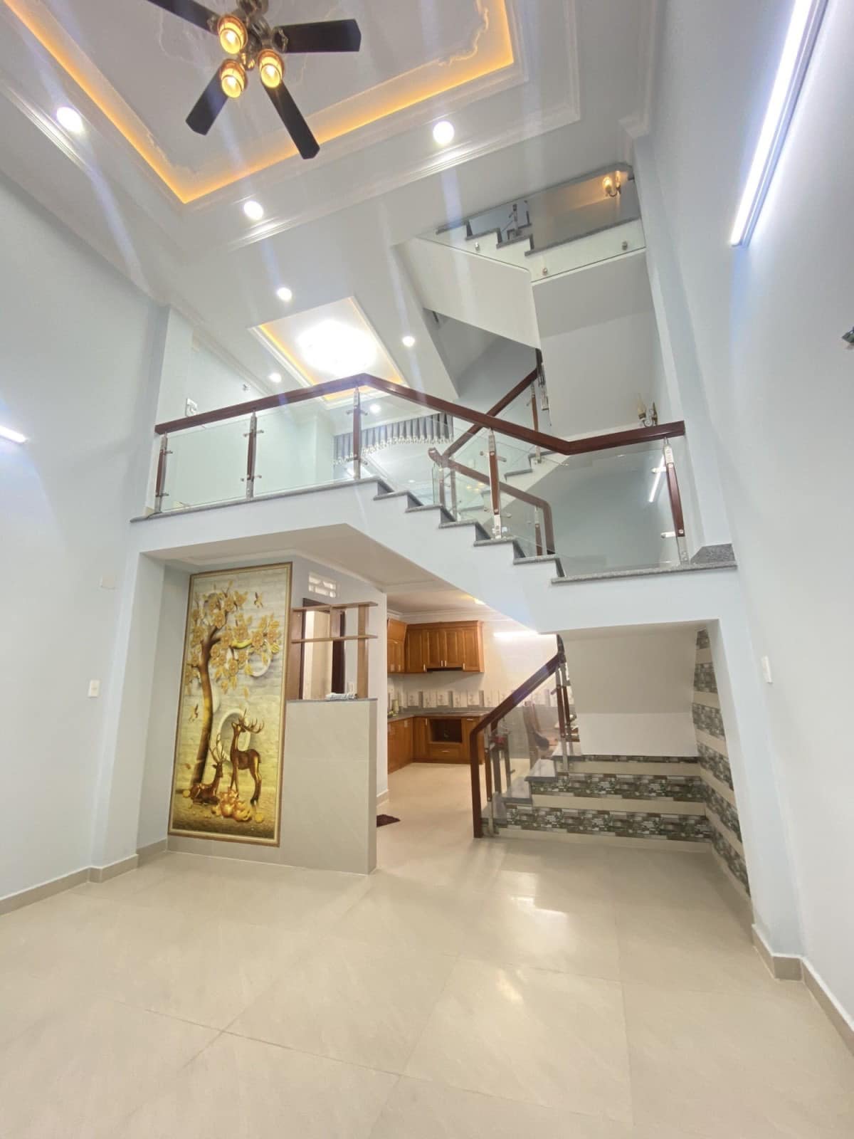 Bán nhà HXH Thông, Dương Quảng Hàm, P6, Gò Vấp, 4 Tầng, 75m2, Giá chỉ 7 Tỷ 75