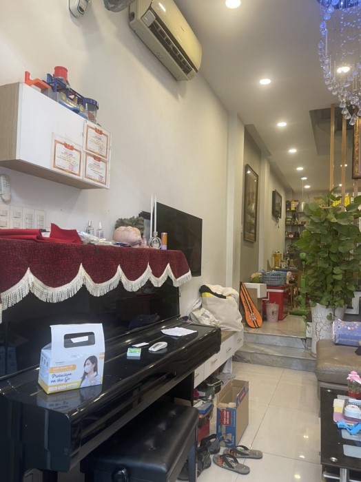 BÁN NHÀ 2 LẦU HẺM 97 ĐƯỜNG 41 PHƯỜNG 6 QUẬN 4- Giá: 4.8 tỷ