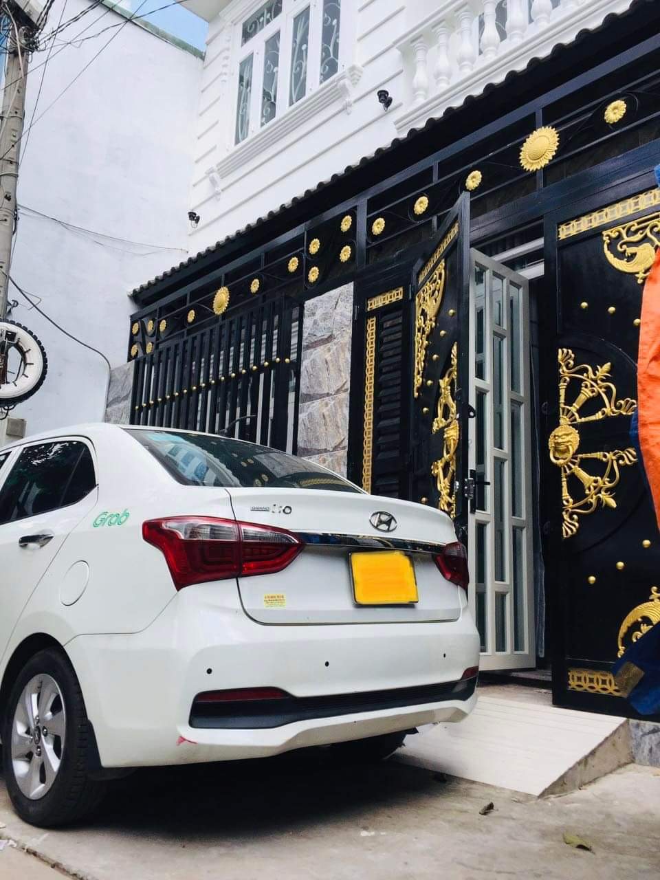 Bán nhà Hoàng Hoa Thám 4 T, 64m2, chỉ 8 tỷ (TL) Q.Bình Thạnh.