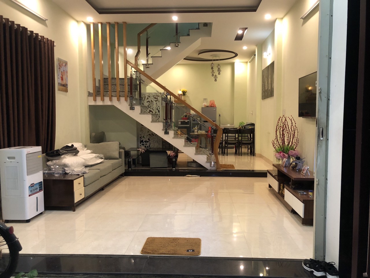 NHÀ 2 MẶT KIỆT Ô TÔ ĐUA - ĐƯỜNG TÔ HỆU