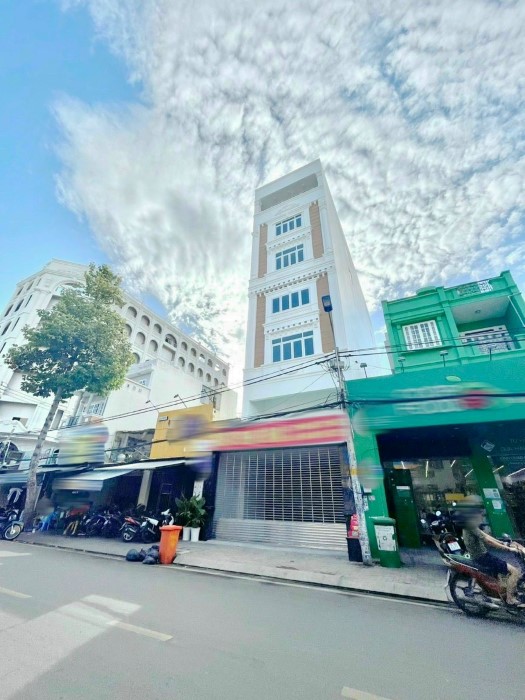 BÁN TÒA NHÀ 5 LẦU 1000m2 MỚI ĐẸP MẶT TIỀN LÂM VĂN BỀN QUẬN 7