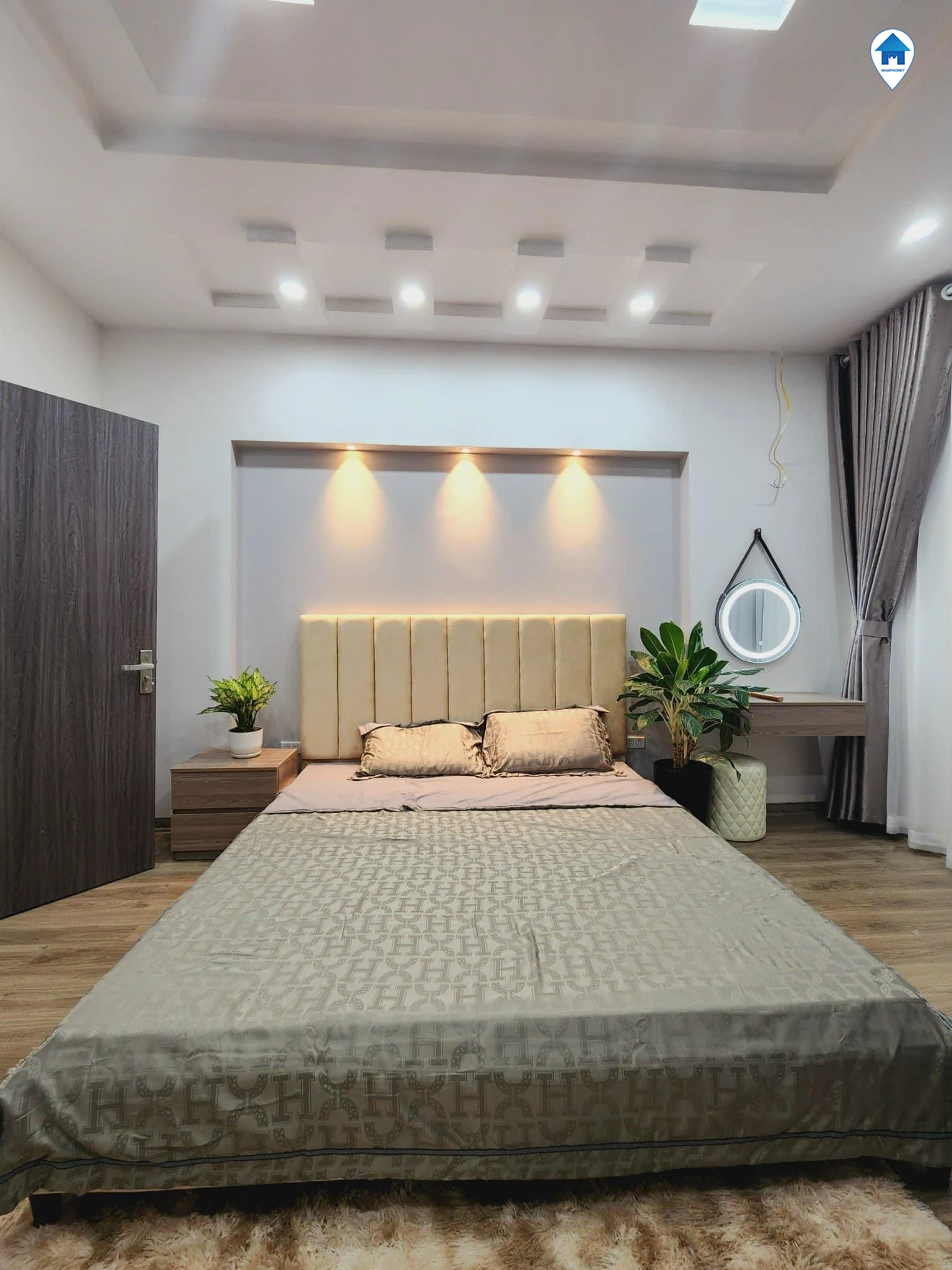 Nhà phố Tây Sơn thông thoáng, khu vực trung tâm quận, diện tích 55m2