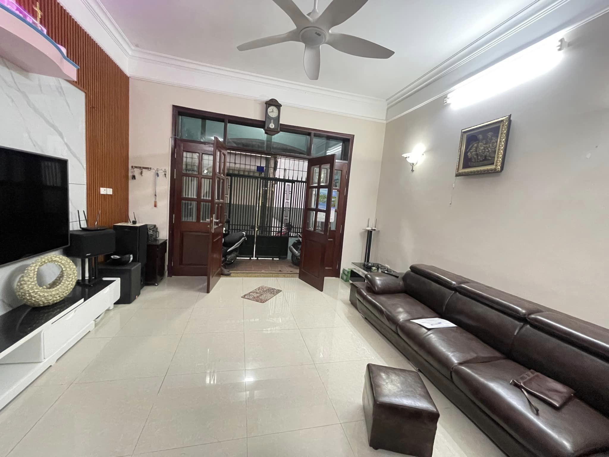 Chính chủ bán nhà ngõ 169 Doãn Kế Thiện 95m2, mặt tiền 5m