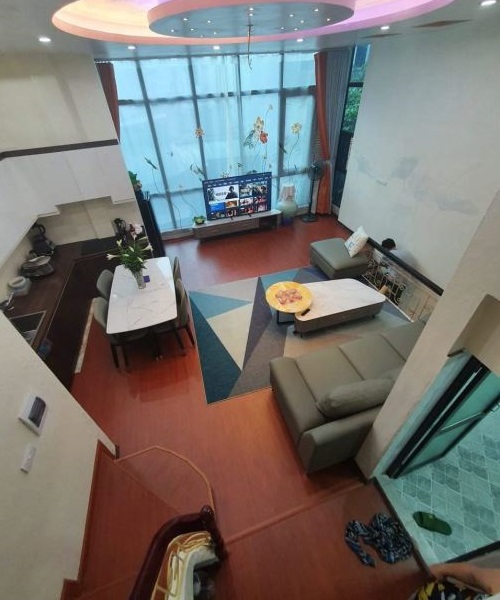 Hơn 6 tỷ có ngay nhà bán ngõ Thái Thịnh 1 lô góc đẹp, nhà gần nhiều tiện ích, sinh sống thoải mái