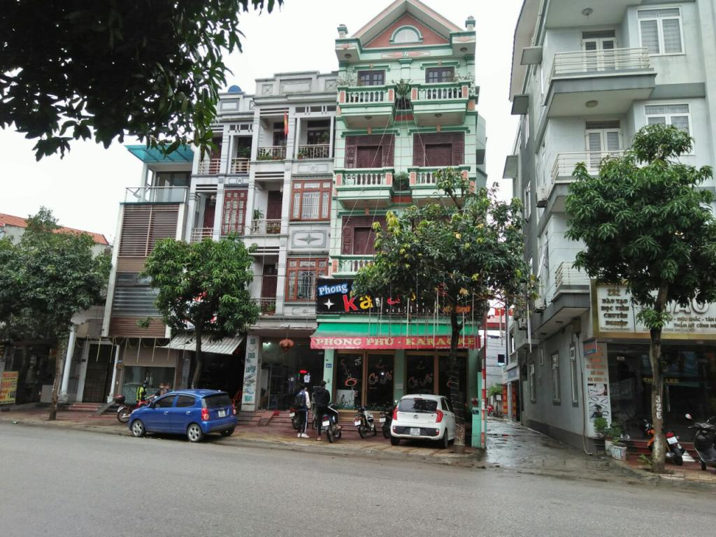 Chính chủ bán nhà mặt phố Trần Cung, Bắc Từ Liêm, 63m2, mặt tiền 8m.