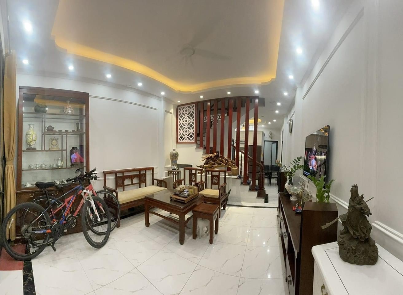 THÁI HÀ - PHỐ VIP - KINH DOANH - Ô TÔ - MỚI - Ở LUÔN - CHỈ 9 TỶ