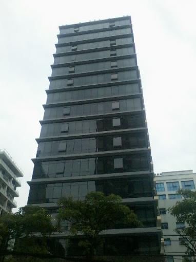 426m2