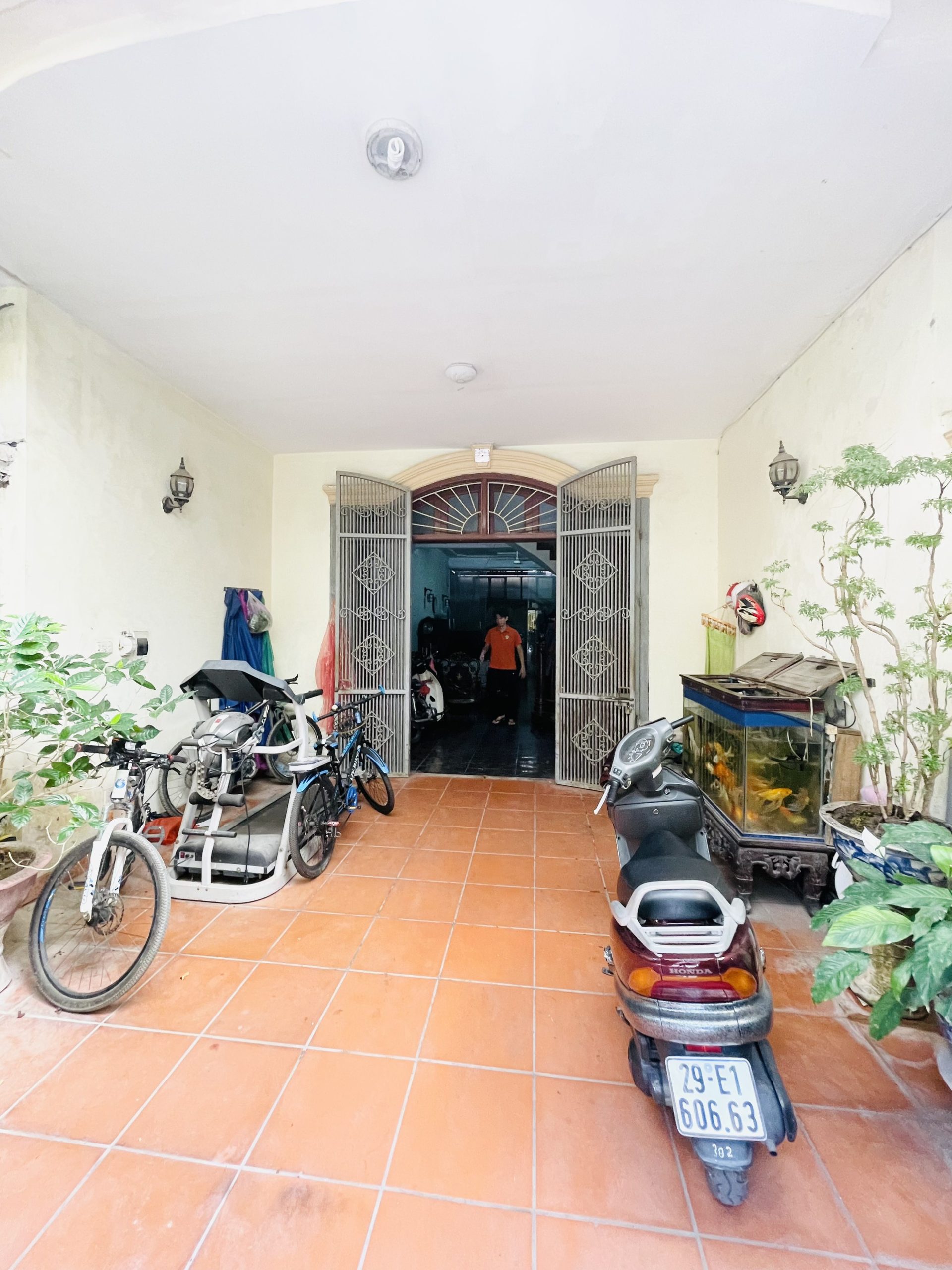 Bán nhà KĐT Định Công 95m 2 thoáng Phân lô Ô tô tránh Gara Vỉa hè Ở Văn phòng Giá tốt