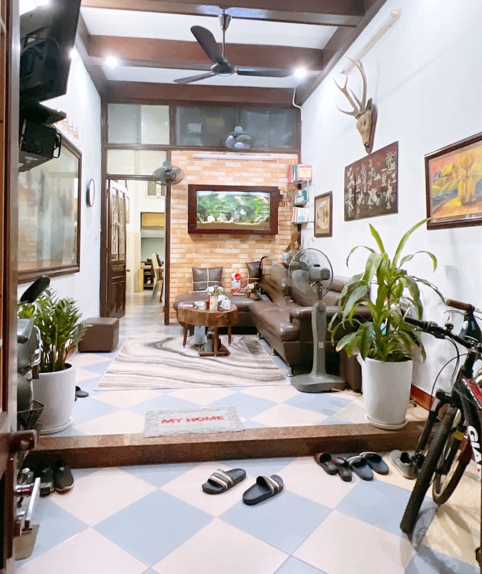 Bán nhà Hồ Đắc Di 40m Phân lô Ô tô vào nhà Gần hồ Giá mềm