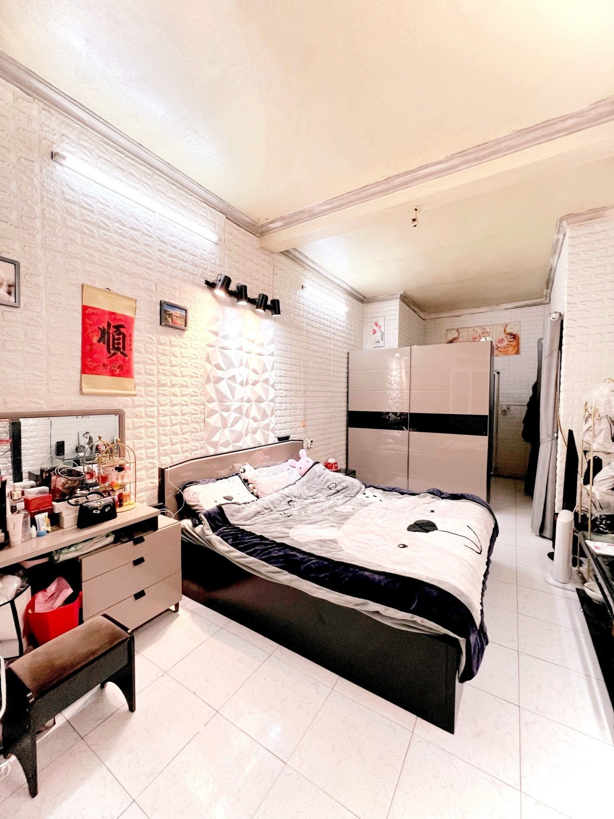 Bán nhà Linh Quang, Đống Đa dt 35m, Ô tô, Chỉ 2.5 tỷ kinh doanh đỉnh