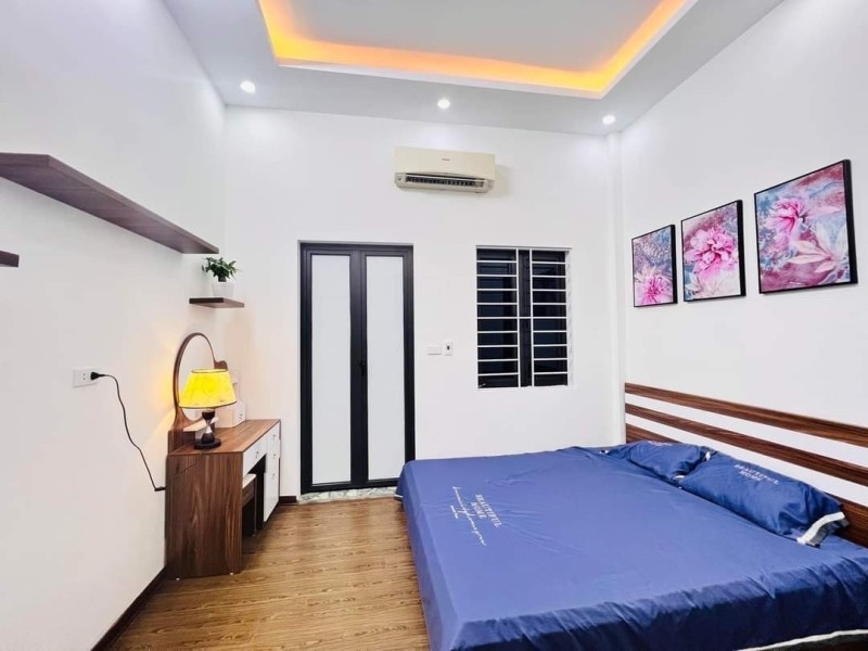 Bán nhà Nguyễn Lương Bằng, Đống Đa 40M x 3T, MẶT TIỀN RỘNG, NHÀ ĐẸP Ở LUÔN Giá 3 tỷ