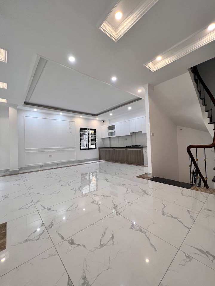 BÁN NHÀ PHỐ TRƯƠNG ĐỊNH – NHÀ MỚI KÍNH KOONG – 5 TẦNG – 2 MẶT NGÕ – Ô TÔ ĐỖ CÁCH NHÀ 30M – CHỈ 5.9 TỶ