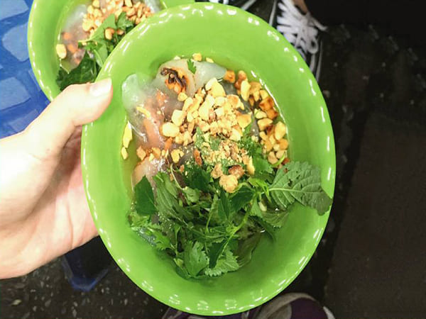 Khám phá ẩm thực bánh bột lọc Hồng Mai Hà Nội 2 banh-bot-loc-hong-mai-ha-noi-2