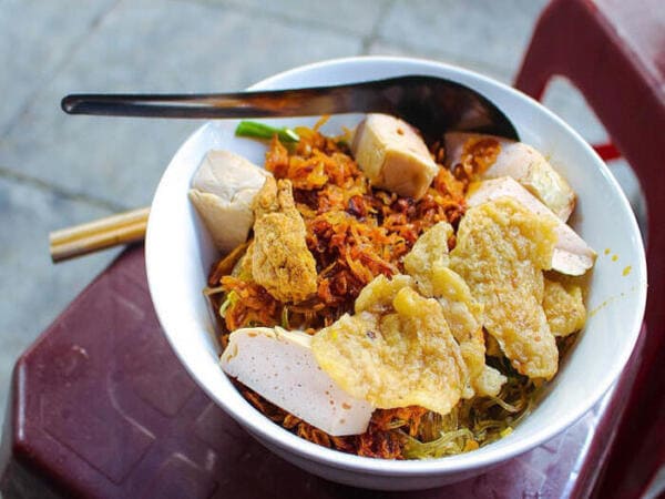 Bánh đa trộn dốc Thọ Lão món ăn nổi tiếng Hà Thành 4 bánh-da-tron-doc-tho-lao-4